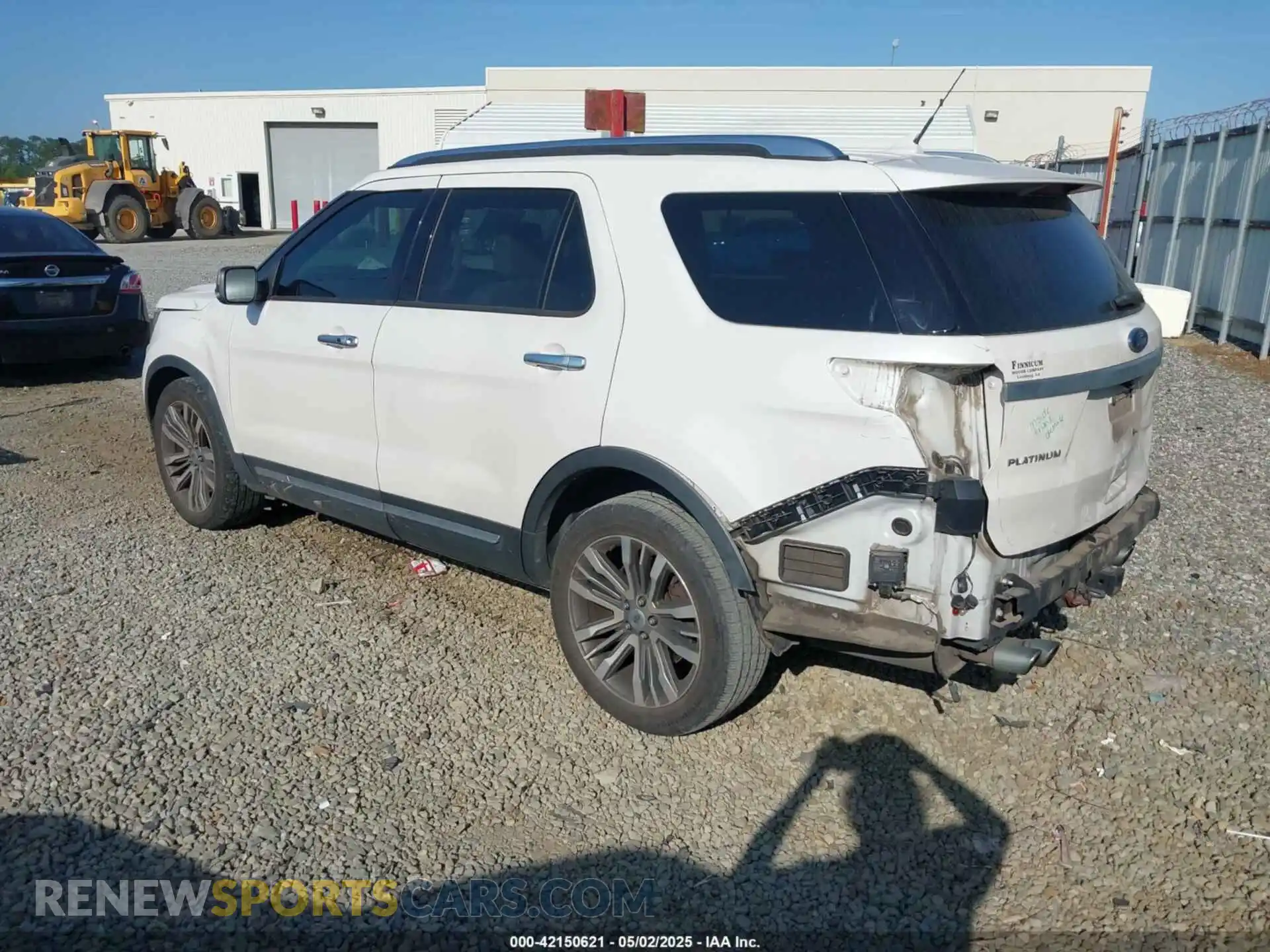 3 Photograph of a damaged car 1FM5K8HT5KGA58043 FORD EXPLORER 2019