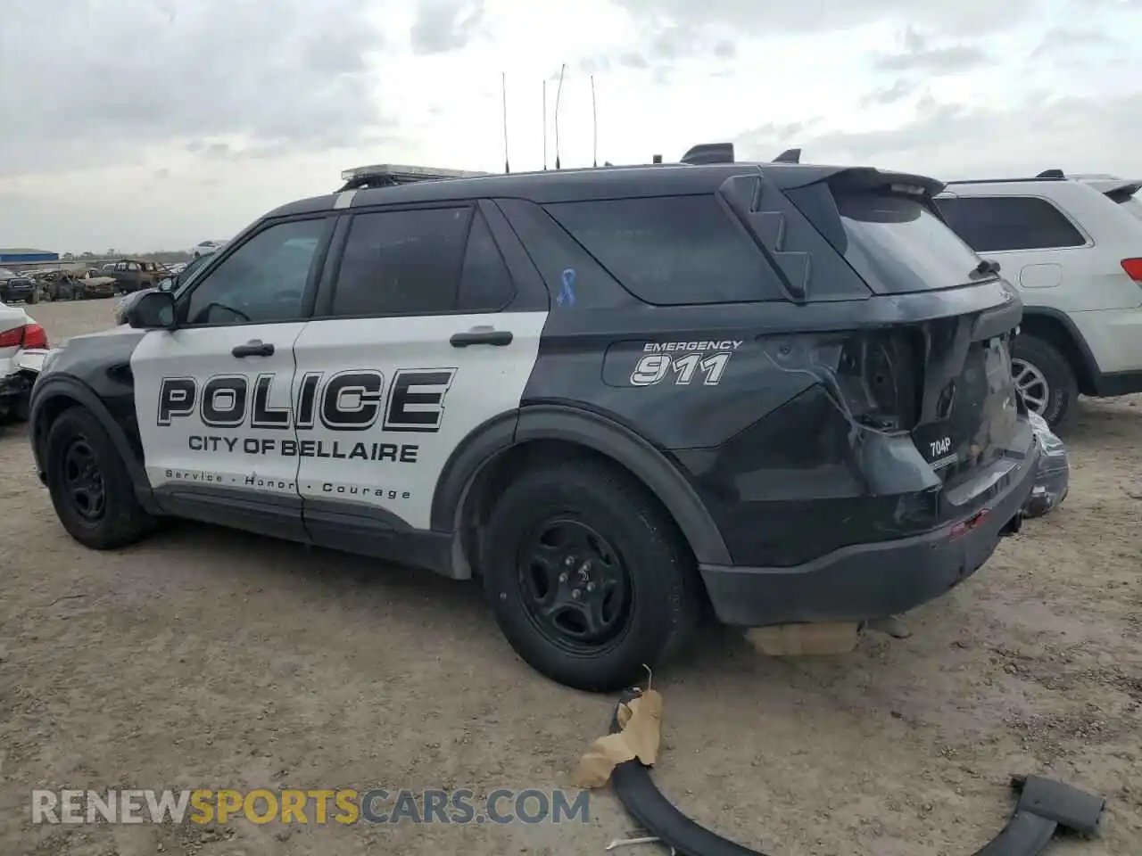 2 Photograph of a damaged car 1FM5K8AC2LGB85702 FORD EXPLORER 2020