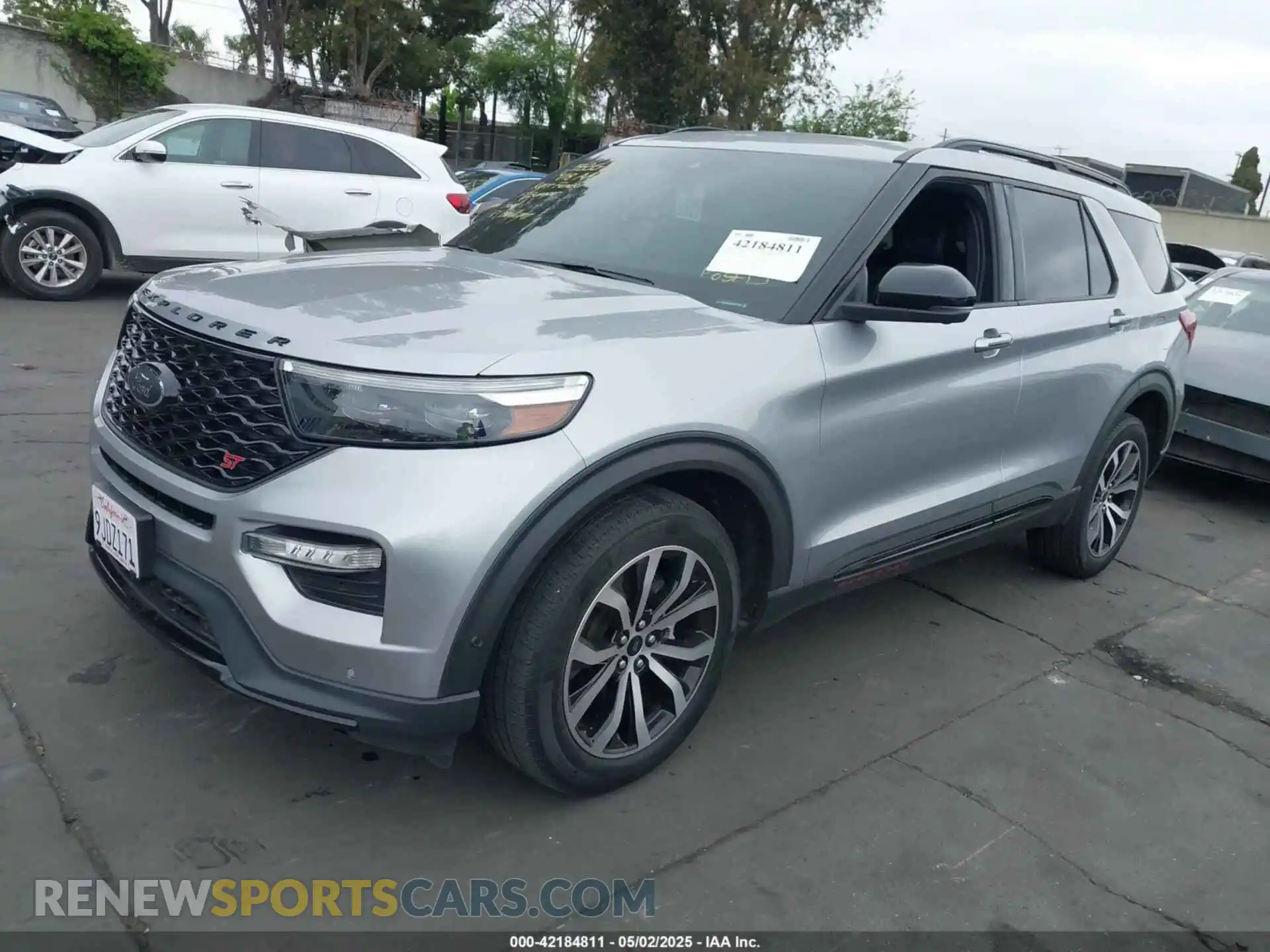 2 Photograph of a damaged car 1FM5K8GC0LGD17458 FORD EXPLORER 2020