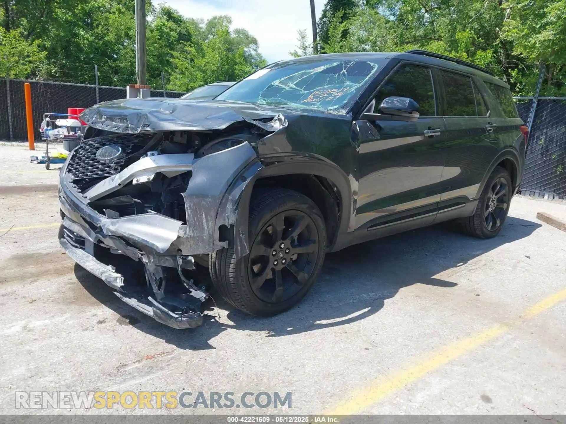 2 Photograph of a damaged car 1FM5K8GC3LGA70064 FORD EXPLORER 2020
