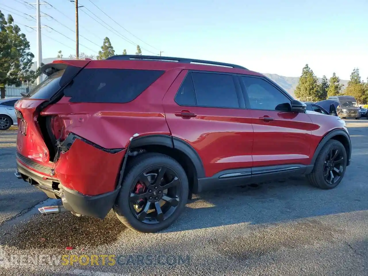 3 Photograph of a damaged car 1FM5K8GC6LGA56322 FORD EXPLORER 2020