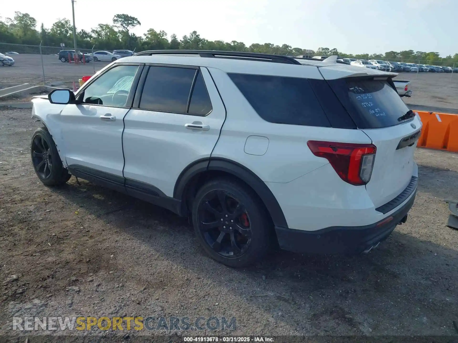 3 Photograph of a damaged car 1FM5K8GC9LGD03798 FORD EXPLORER 2020
