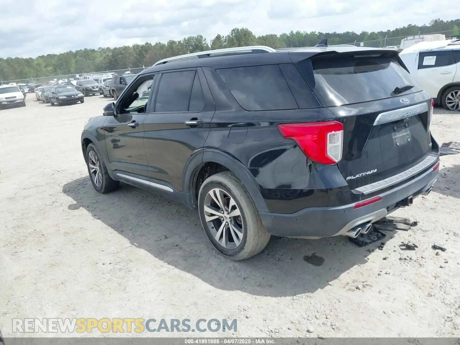 3 Photograph of a damaged car 1FM5K8HC1LGB33273 FORD EXPLORER 2020