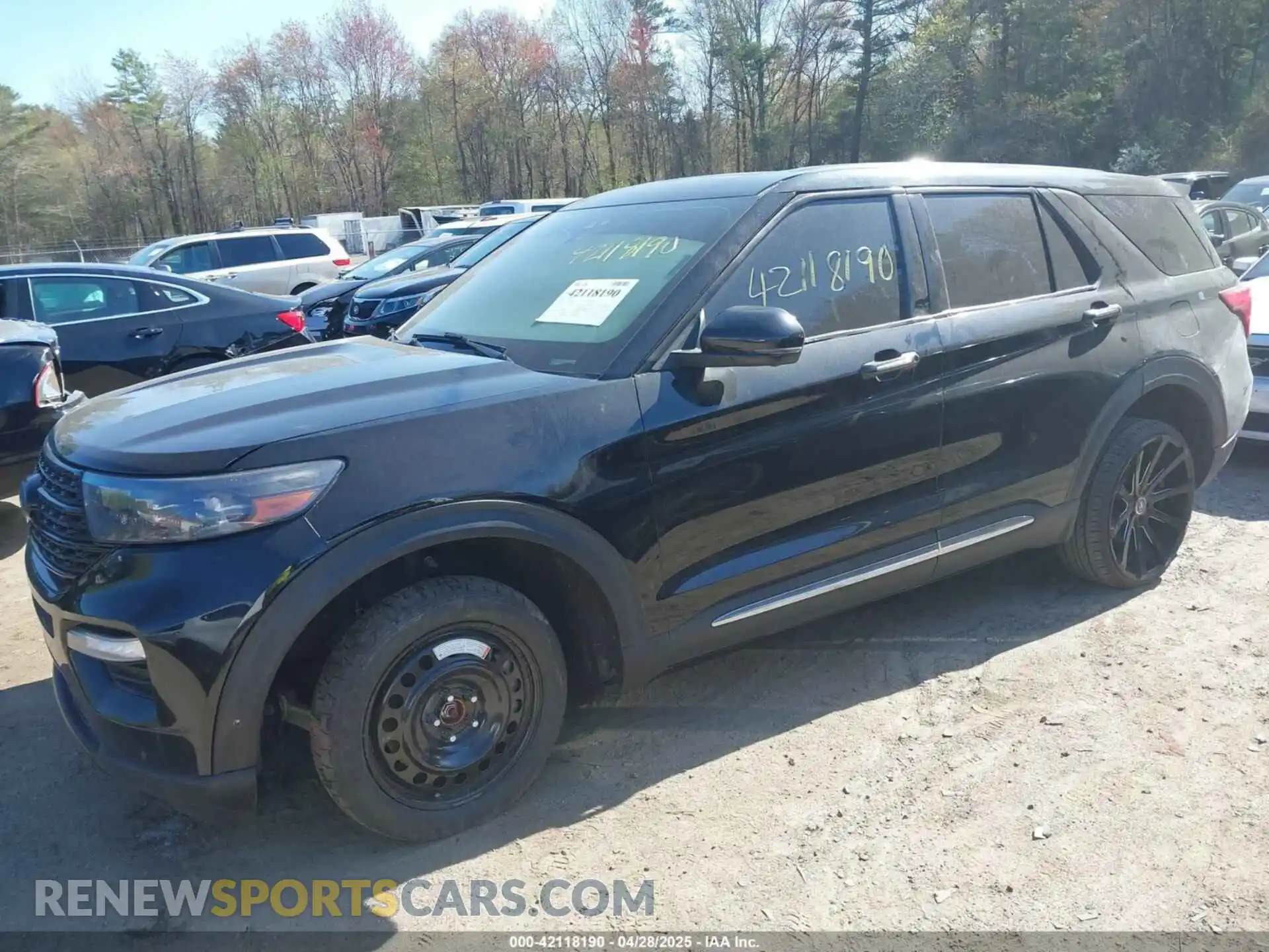 2 Photograph of a damaged car 1FM5K8HC9LGA70181 FORD EXPLORER 2020