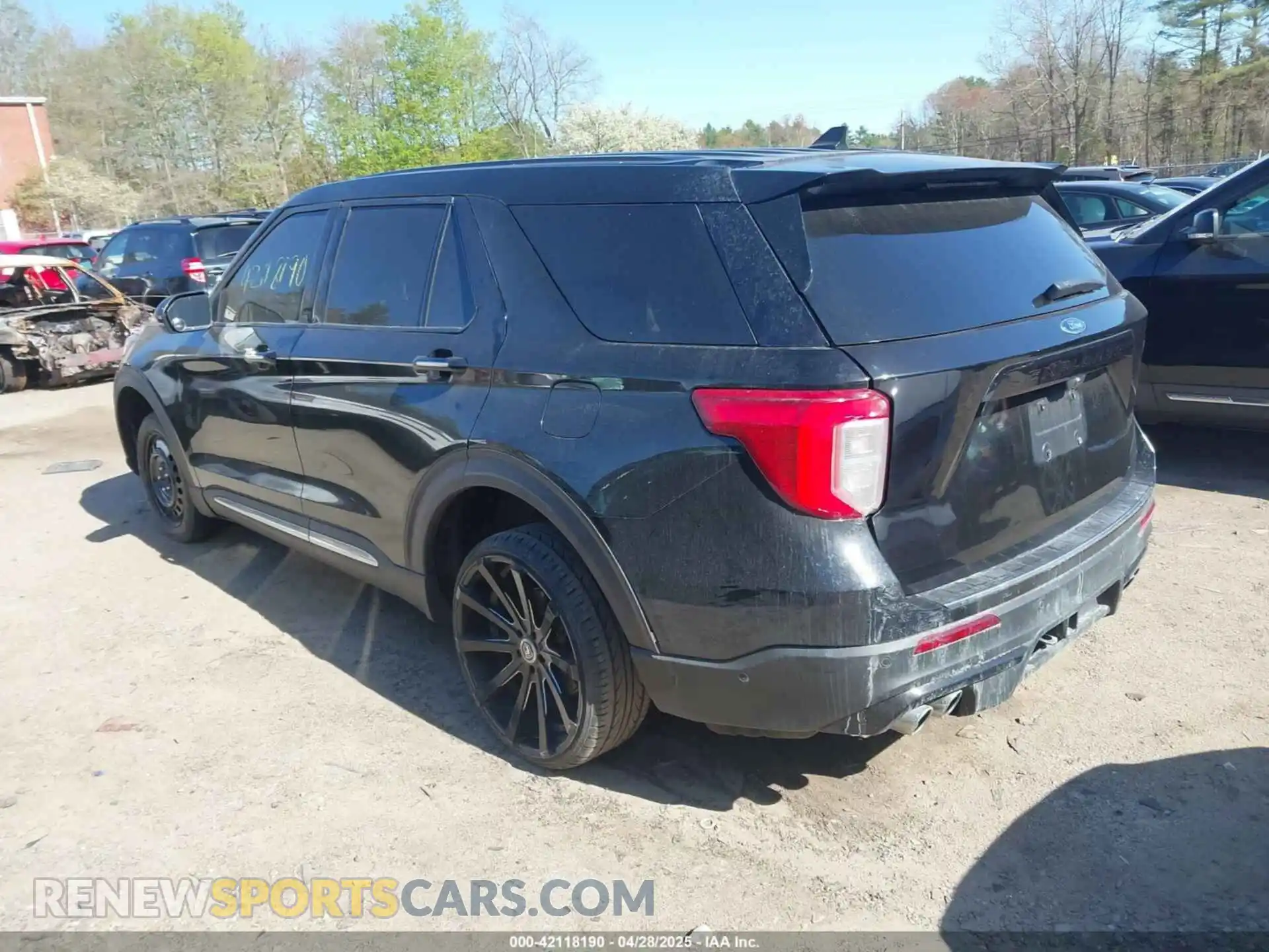 3 Photograph of a damaged car 1FM5K8HC9LGA70181 FORD EXPLORER 2020