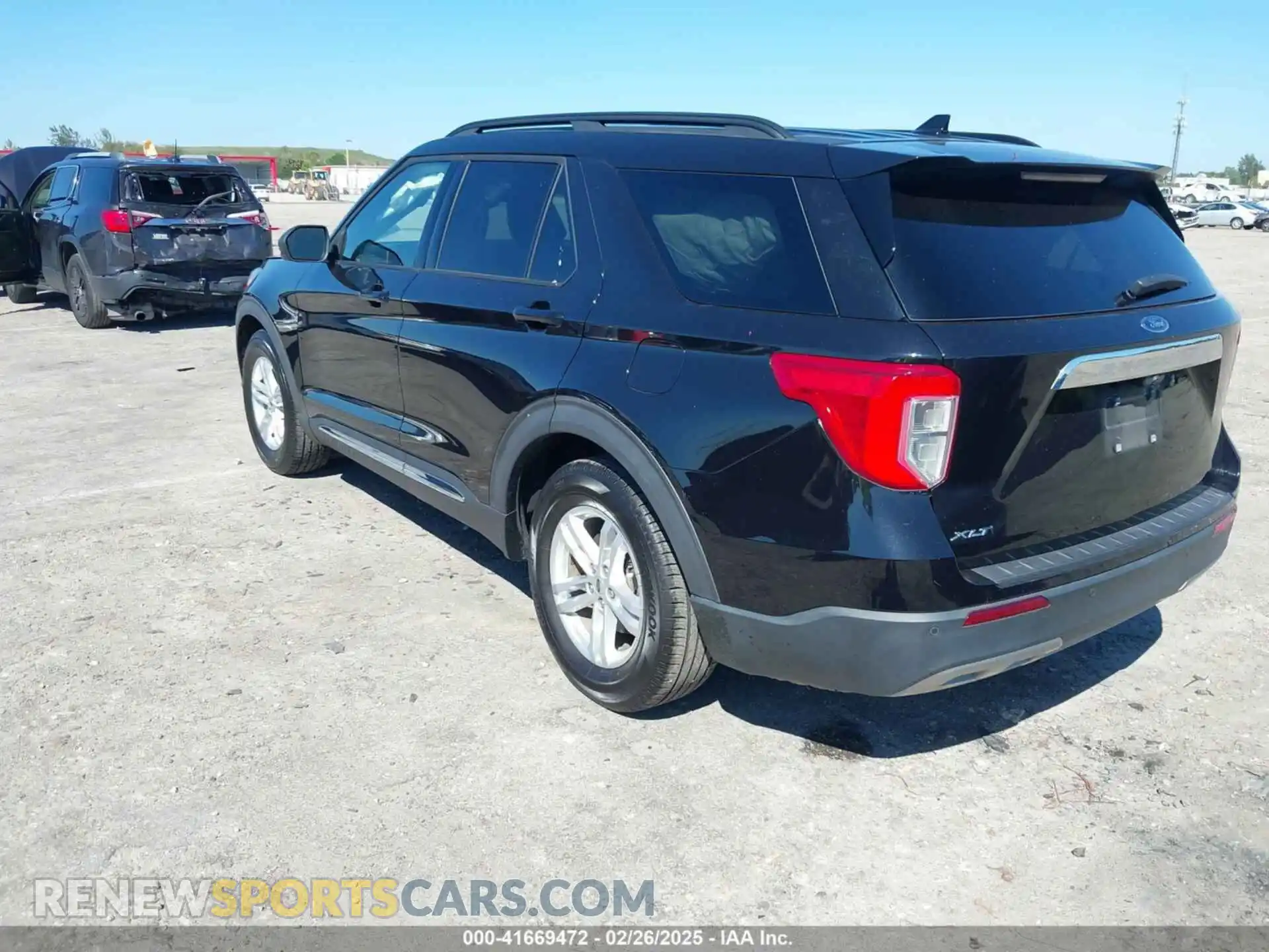 3 Photograph of a damaged car 1FMSK7DH2LGC22803 FORD EXPLORER 2020