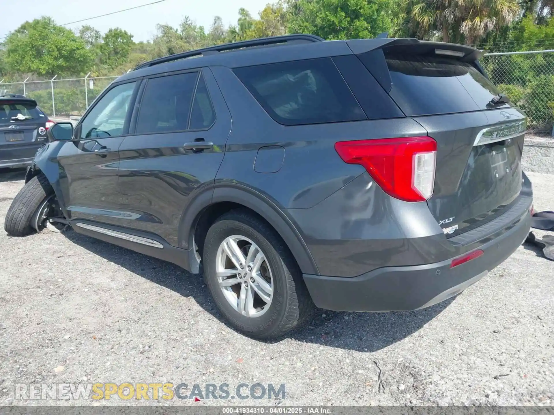 3 Photograph of a damaged car 1FMSK7DH8LGC56664 FORD EXPLORER 2020