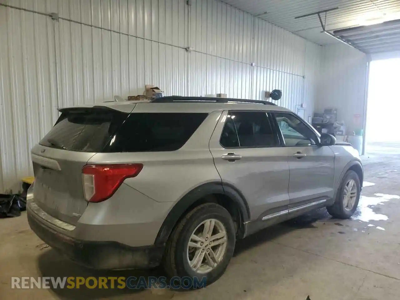 3 Фотография поврежденного автомобиля 1FMSK8DH2LGC80769 FORD EXPLORER 2020