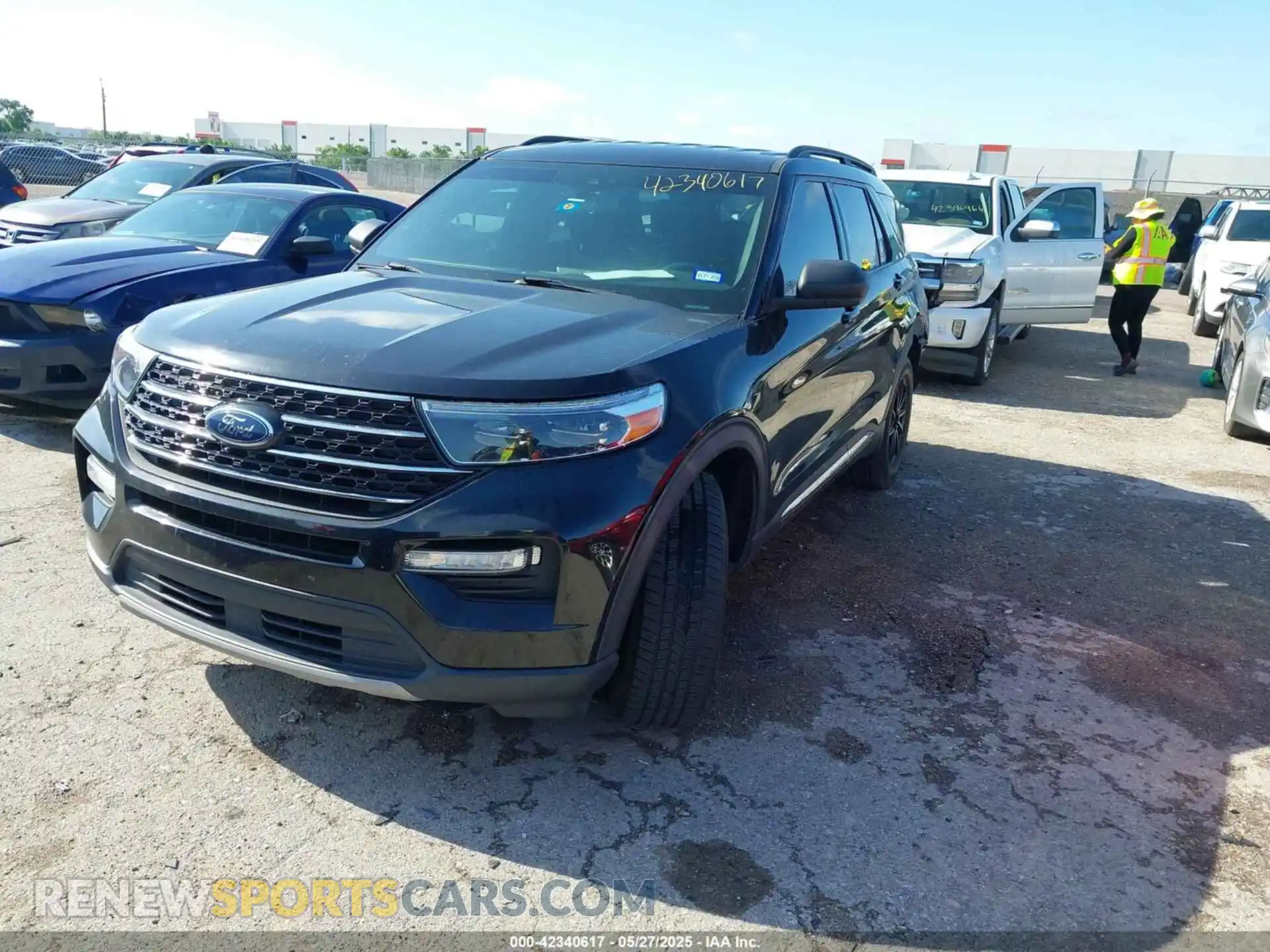 2 Photograph of a damaged car 1FMSK8DH3LGB27897 FORD EXPLORER 2020