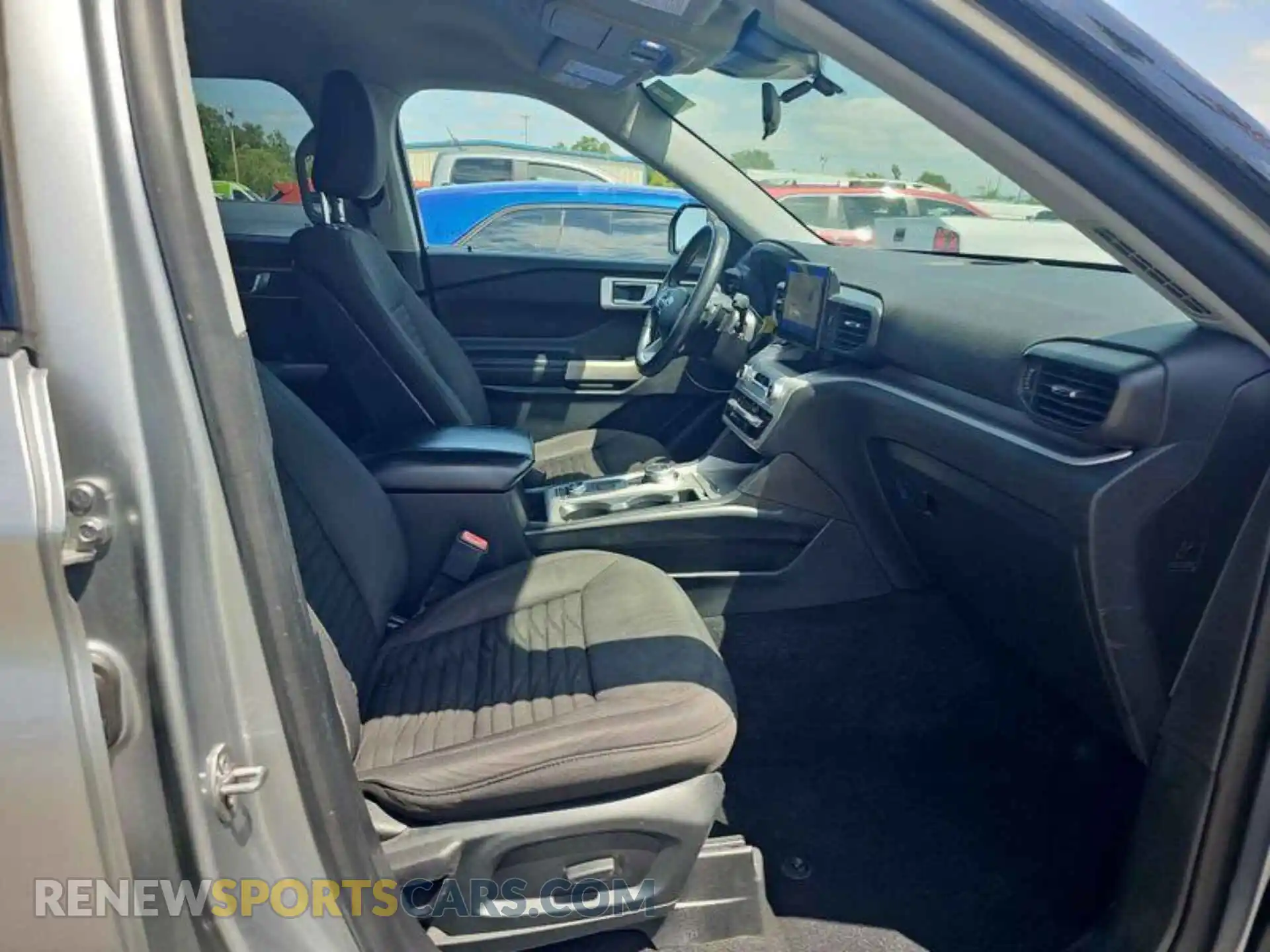 2 Photograph of a damaged car 1FMSK8DH7LGC68259 FORD EXPLORER 2020