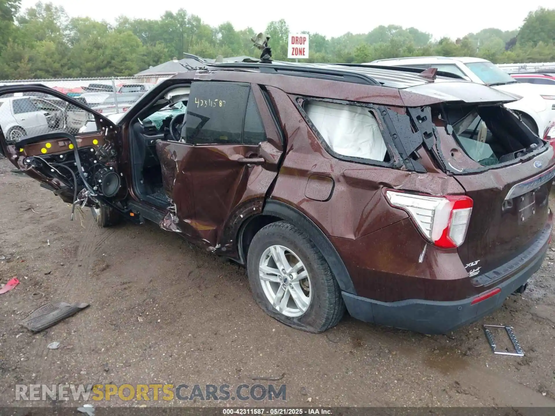 3 Photograph of a damaged car 1FMSK8DH9LGB28133 FORD EXPLORER 2020