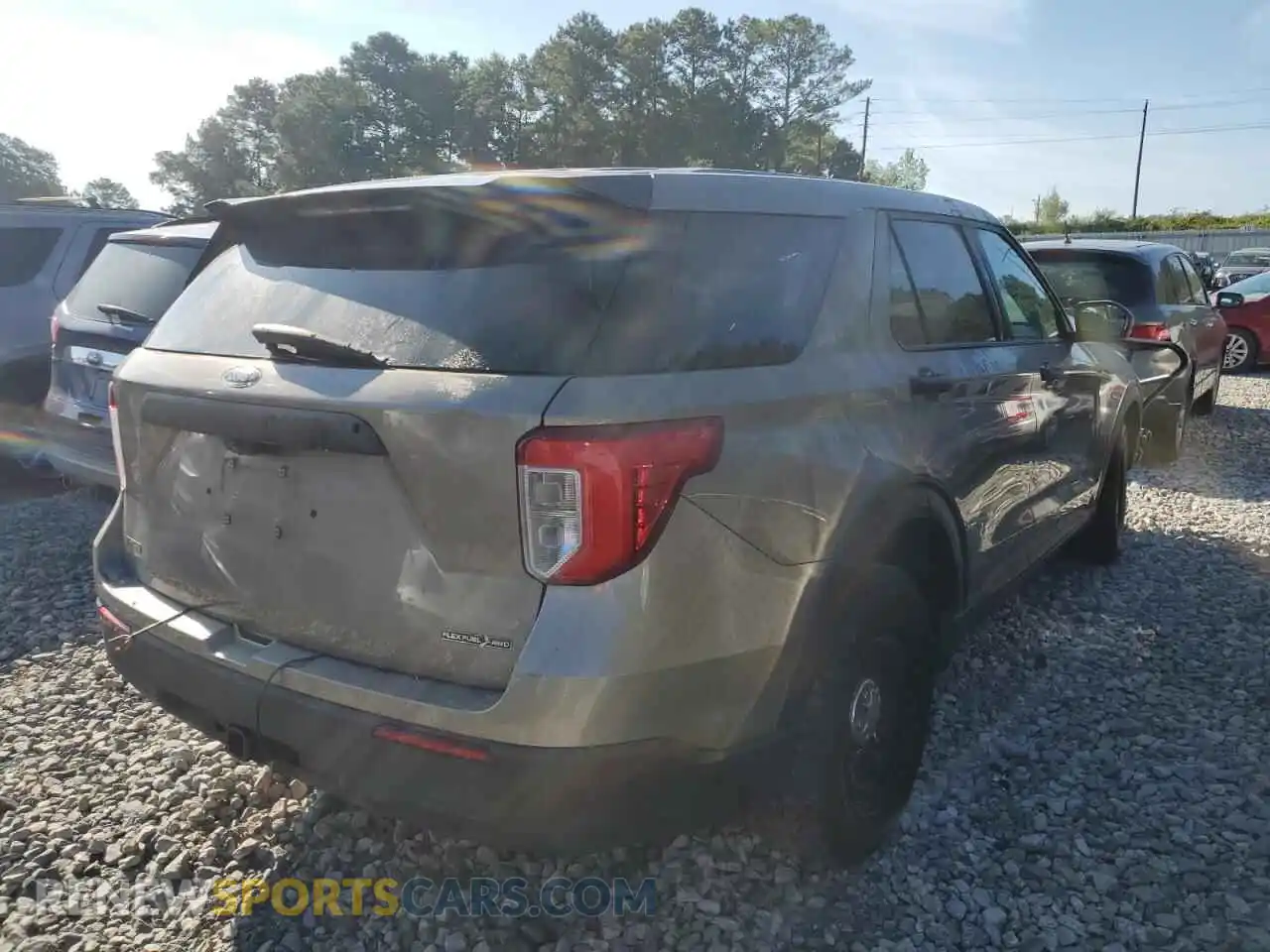 3 Photograph of a damaged car 1FM5K8AB1MGB83139 FORD EXPLORER 2021