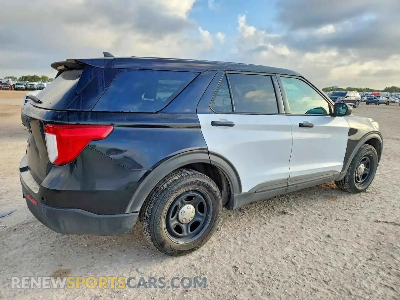 3 Photograph of a damaged car 1FM5K8AB2MGC33112 FORD EXPLORER 2021