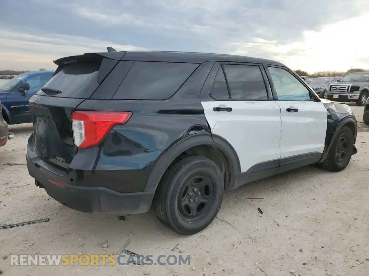 3 Photograph of a damaged car 1FM5K8AB3MGB04683 FORD EXPLORER 2021