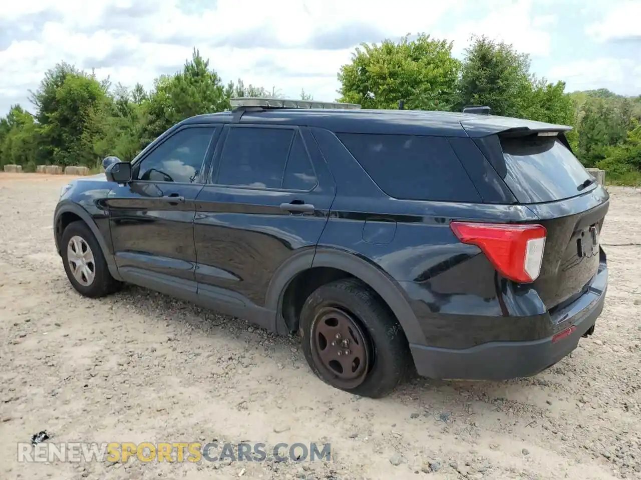 2 Photograph of a damaged car 1FM5K8AB6MGA43913 FORD EXPLORER 2021