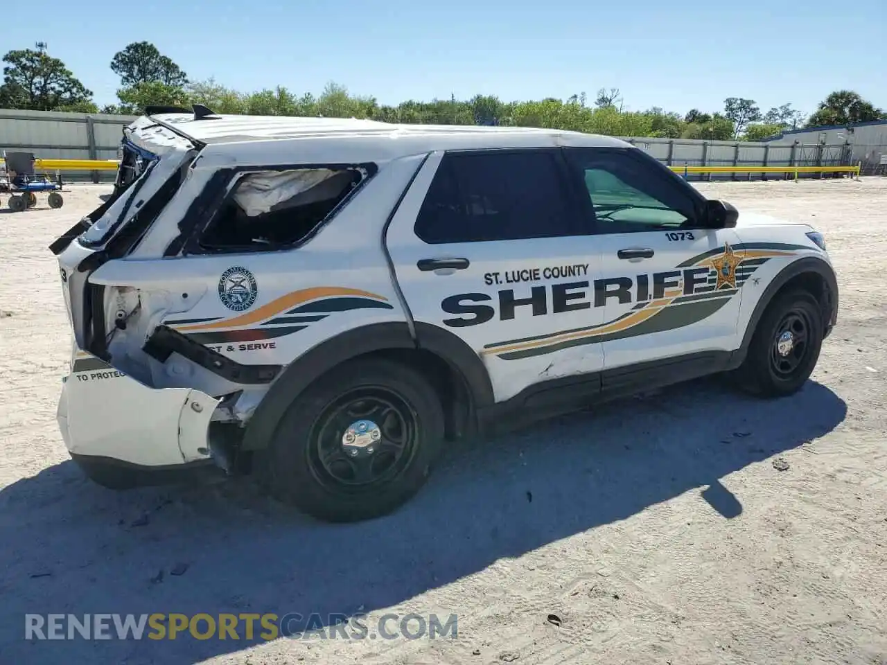 3 Photograph of a damaged car 1FM5K8AB7MGC31694 FORD EXPLORER 2021