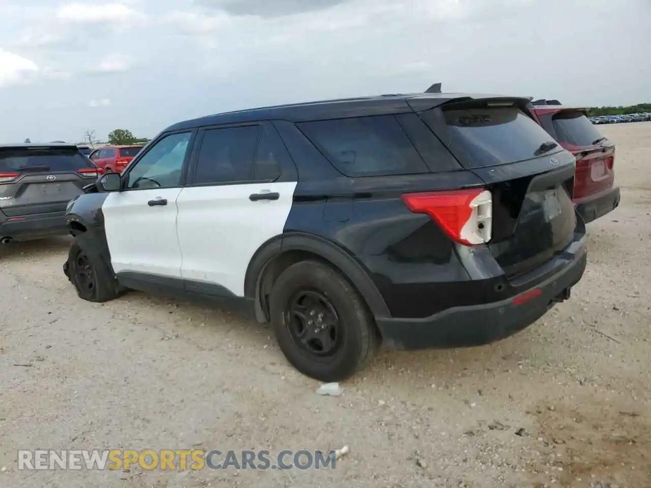 2 Photograph of a damaged car 1FM5K8AB9MGB99444 FORD EXPLORER 2021