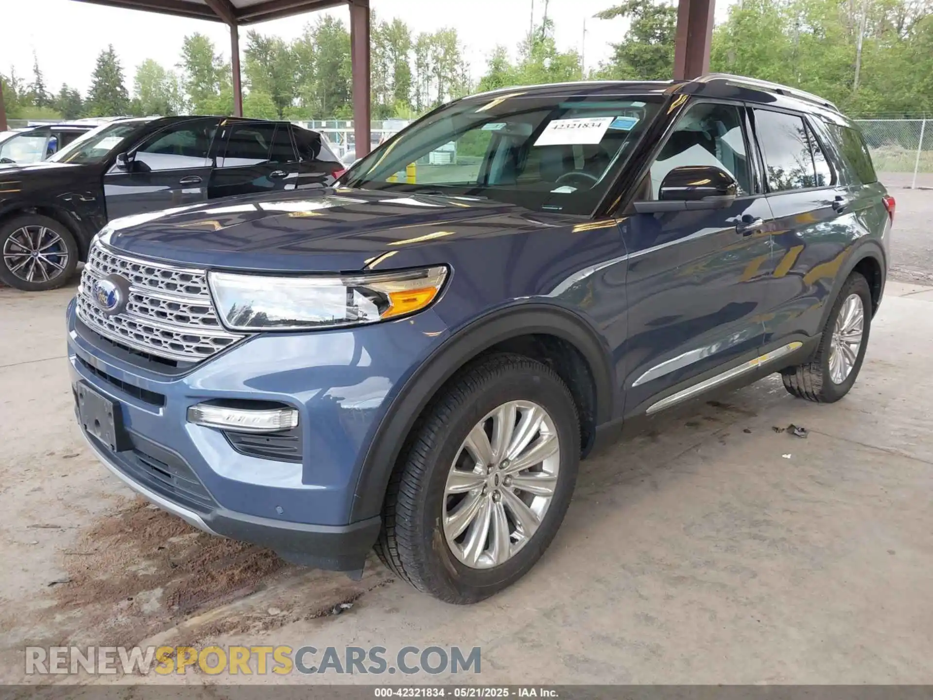 2 Photograph of a damaged car 1FM5K8FW0MNA06704 FORD EXPLORER 2021