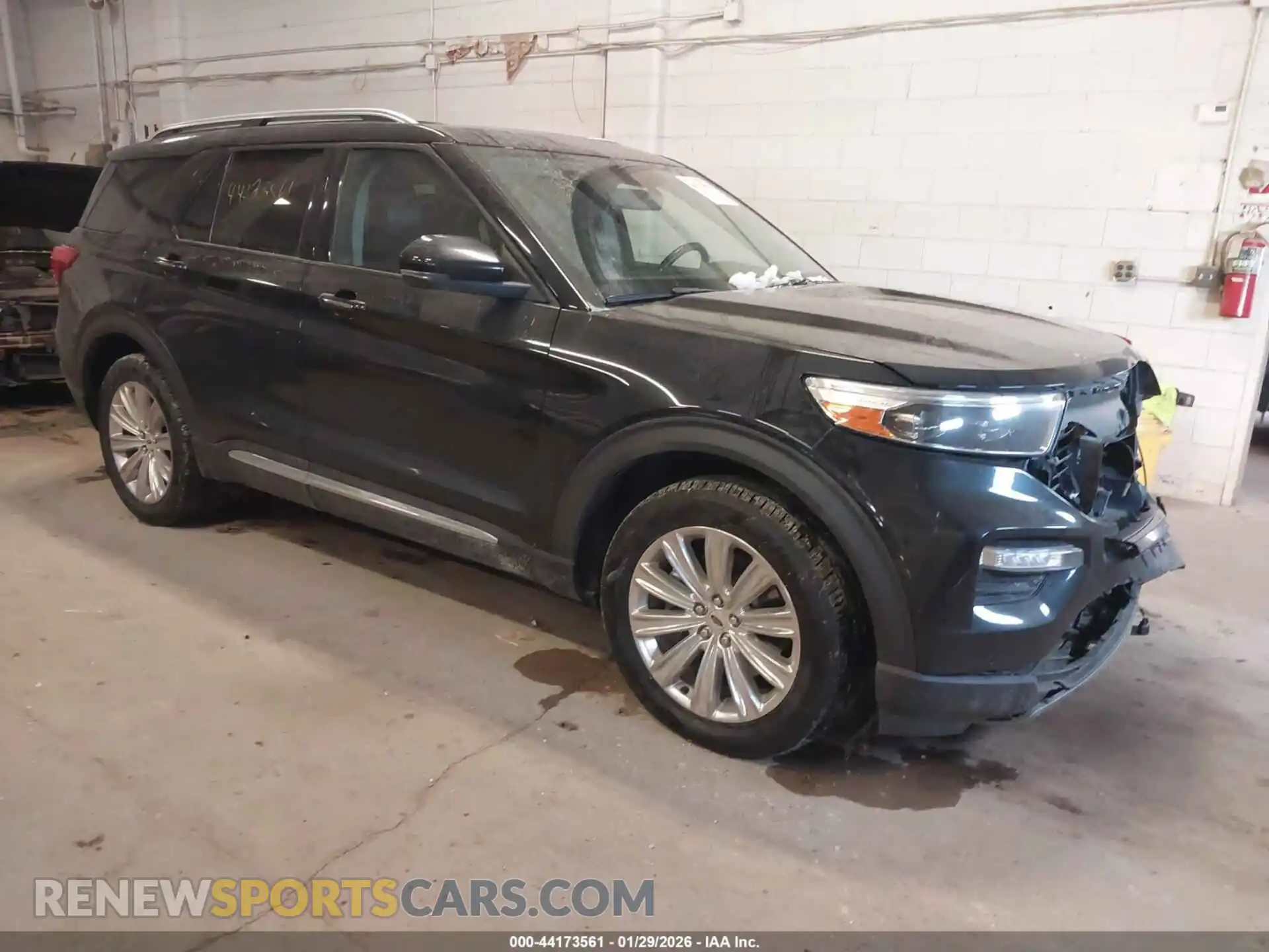 1 Photograph of a damaged car 1FM5K8FW4MNA05328 FORD EXPLORER 2021
