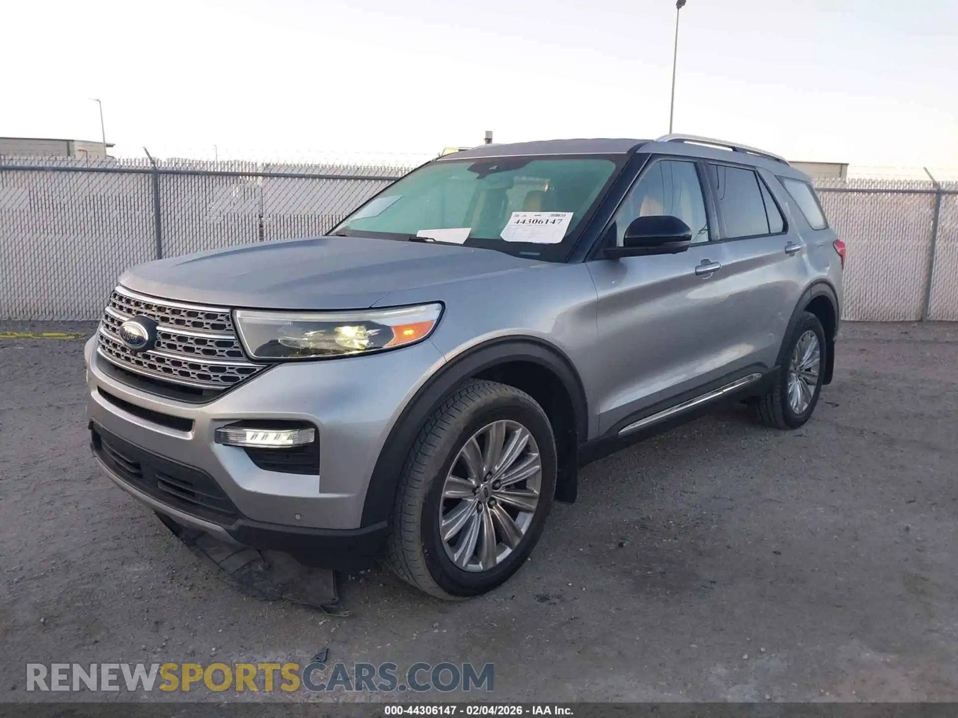 2 Photograph of a damaged car 1FM5K8FW5MNA21702 FORD EXPLORER 2021