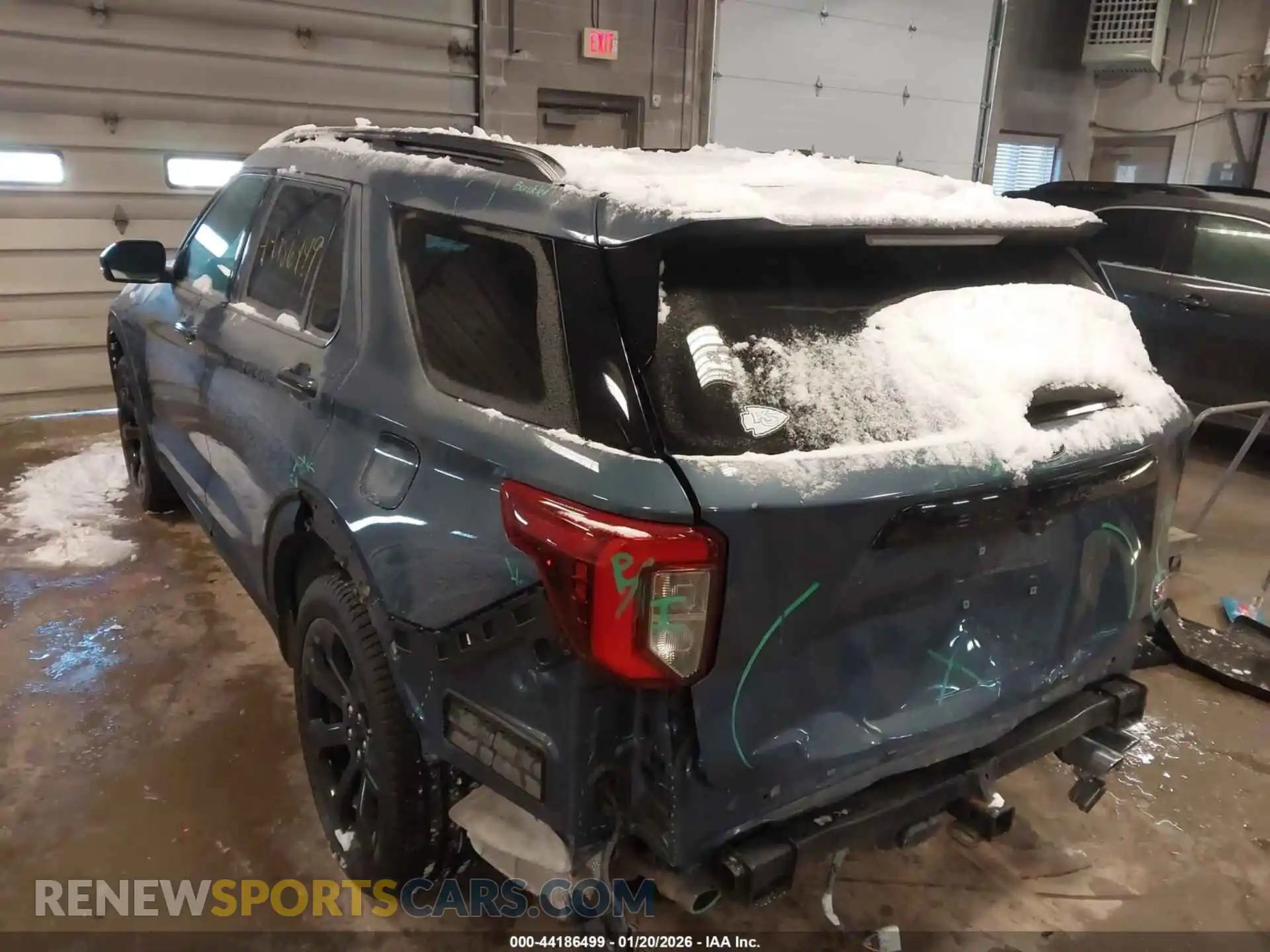 3 Photograph of a damaged car 1FM5K8GC3MGB08233 FORD EXPLORER 2021