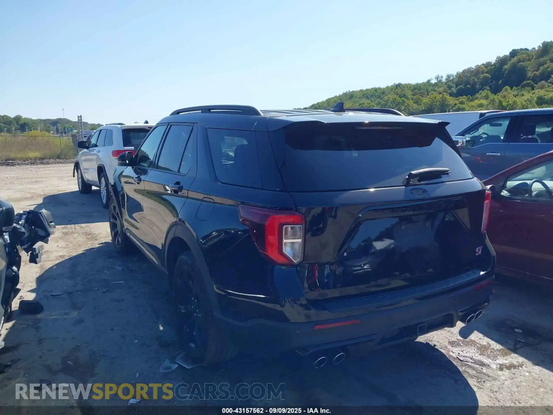 3 Фотография поврежденного автомобиля 1FM5K8GC5MGA51758 FORD EXPLORER 2021