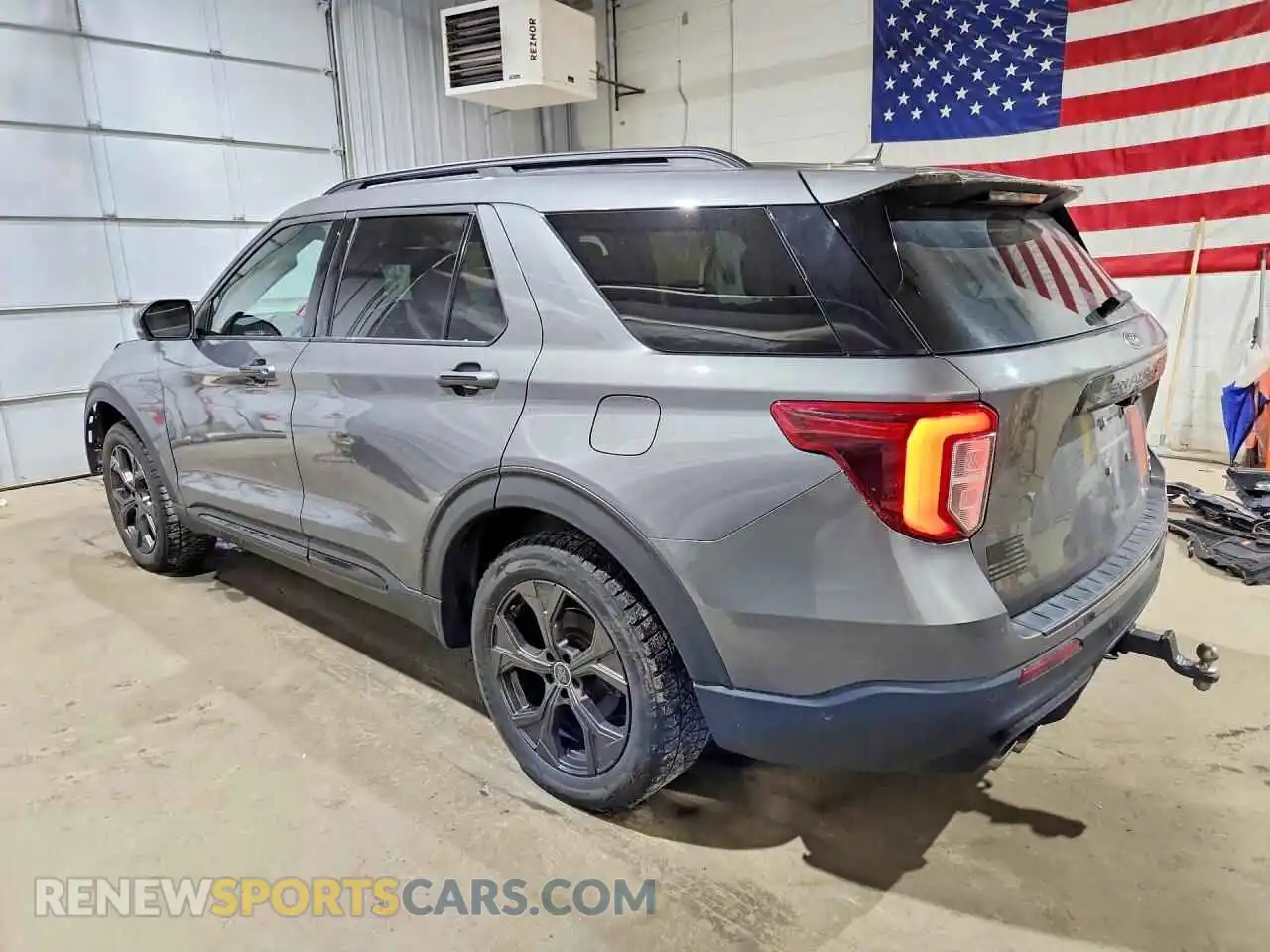 2 Photograph of a damaged car 1FM5K8GC6MGA09941 FORD EXPLORER 2021