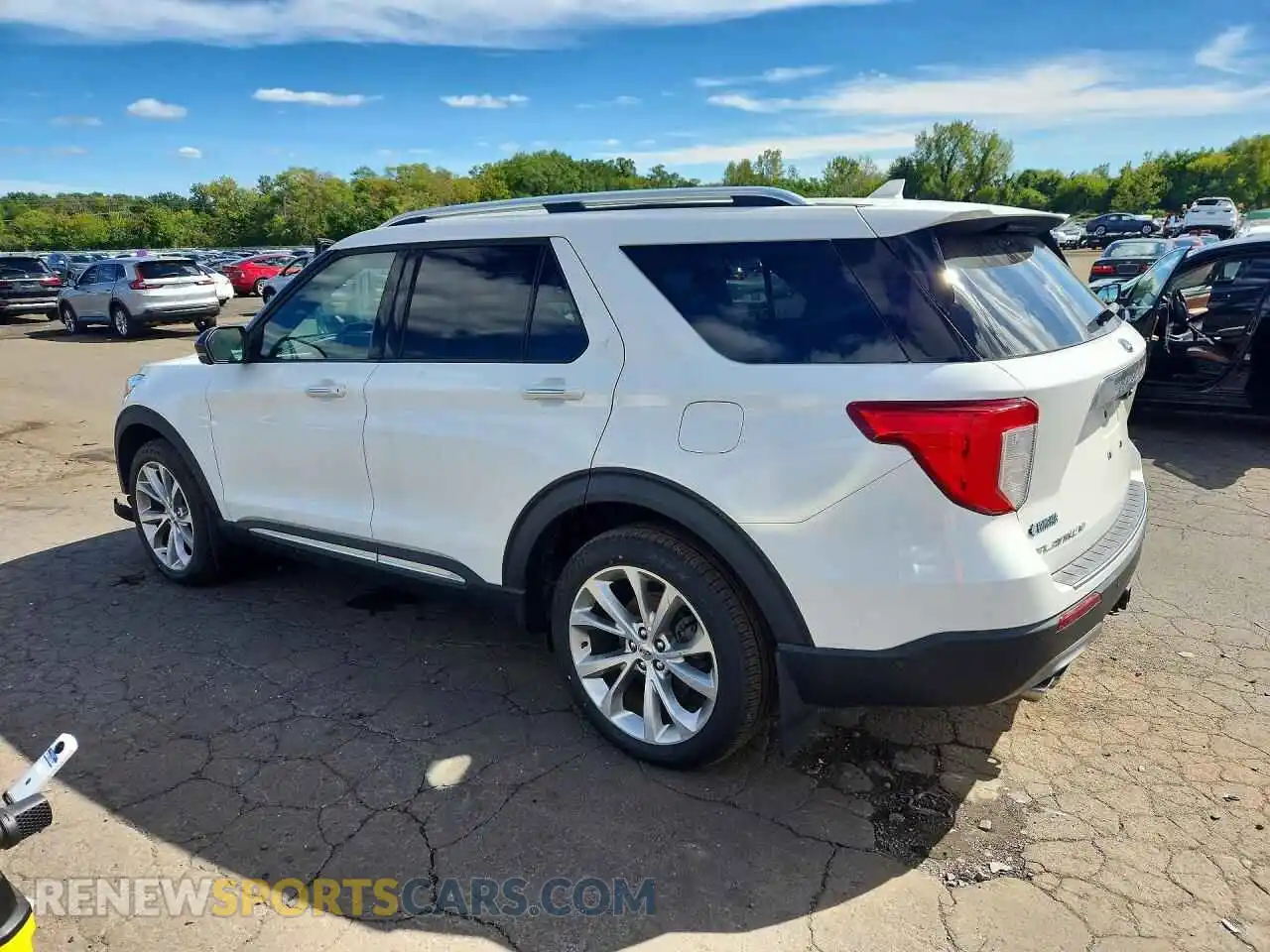 2 Photograph of a damaged car 1FM5K8HC2MGA66023 FORD EXPLORER 2021