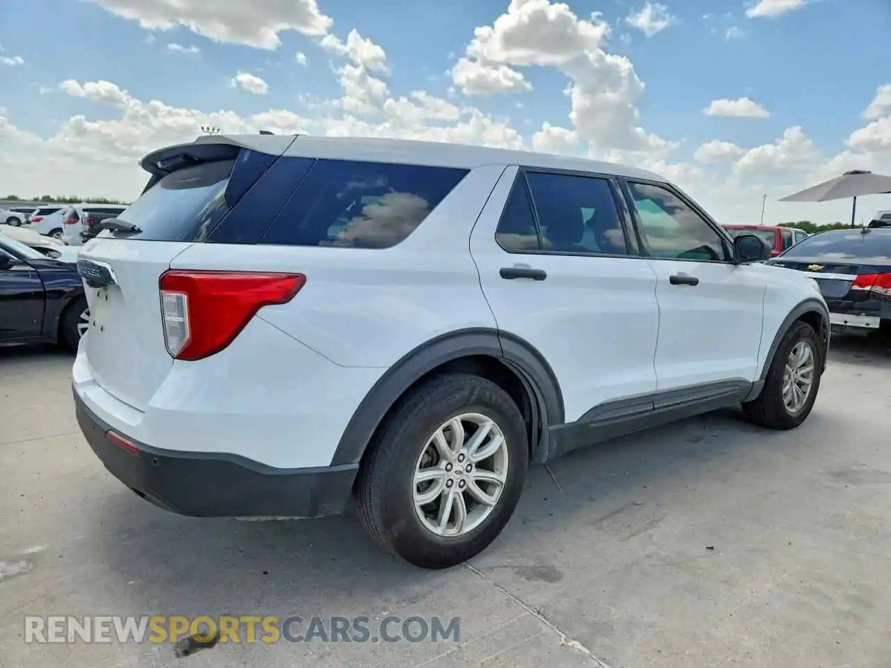 3 Photograph of a damaged car 1FMSK7BH1MGA15341 FORD EXPLORER 2021