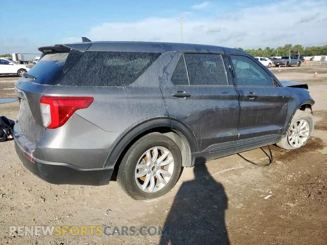 3 Photograph of a damaged car 1FMSK7BH1MGA81520 FORD EXPLORER 2021