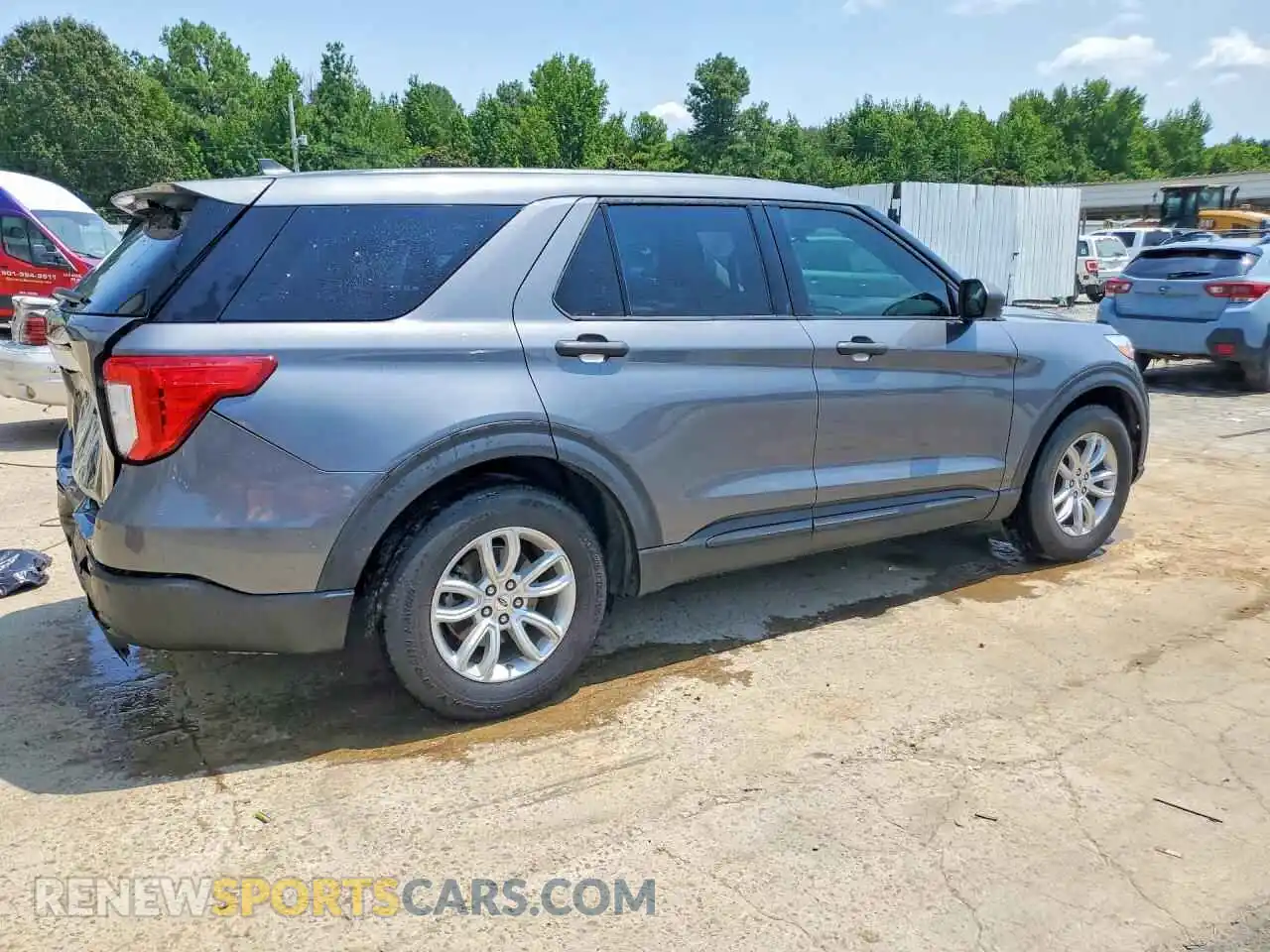 3 Photograph of a damaged car 1FMSK7BH8MGA67825 FORD EXPLORER 2021