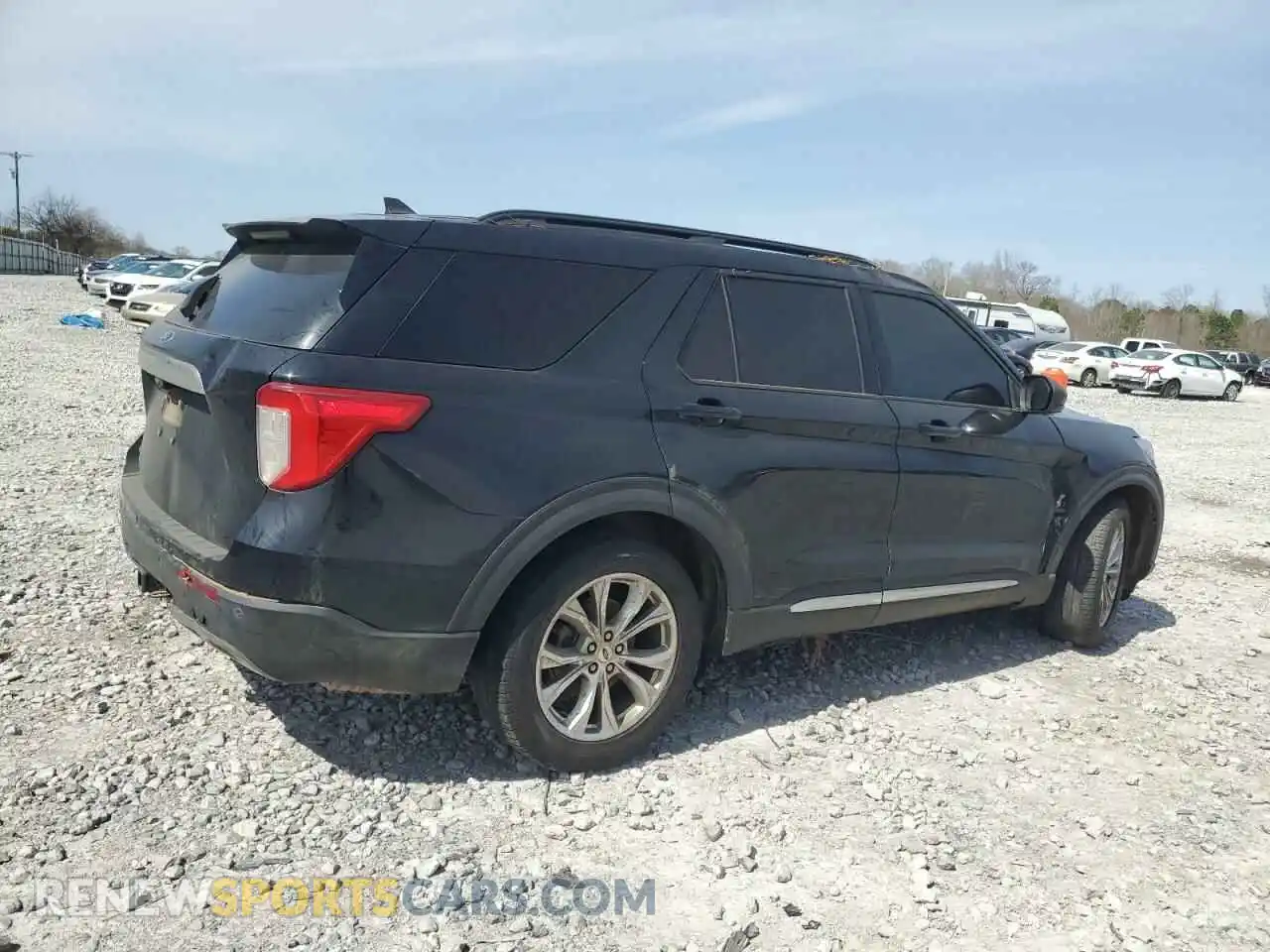 3 Photograph of a damaged car 1FMSK7DH0MGA37215 FORD EXPLORER 2021
