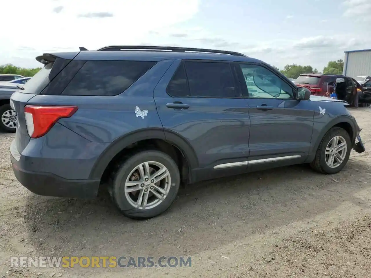 3 Photograph of a damaged car 1FMSK7DH0MGA52135 FORD EXPLORER 2021