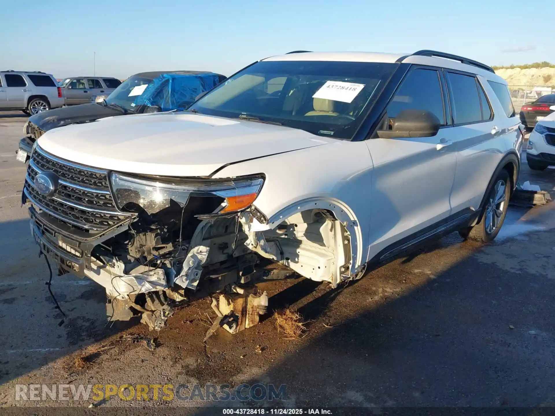 2 Photograph of a damaged car 1FMSK7DH0MGA60784 FORD EXPLORER 2021