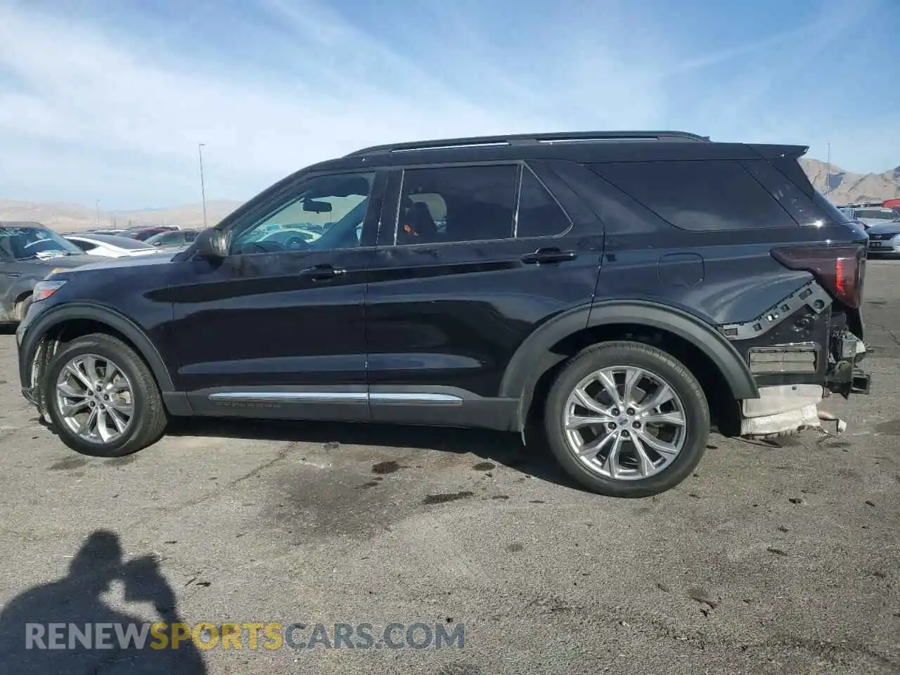 2 Photograph of a damaged car 1FMSK7DH1MGA95740 FORD EXPLORER 2021