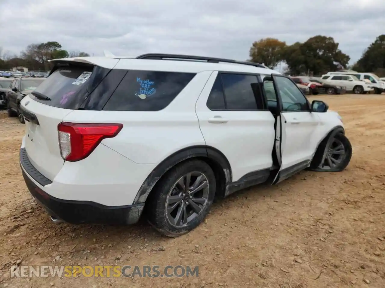 3 Photograph of a damaged car 1FMSK7DH1MGB11399 FORD EXPLORER 2021