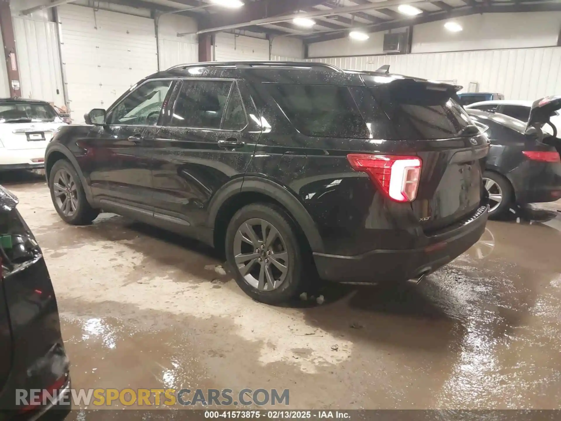 3 Photograph of a damaged car 1FMSK7DH1MGB71487 FORD EXPLORER 2021