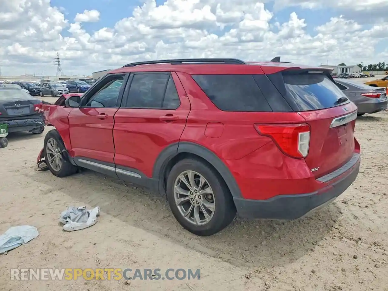 2 fotografías del automóvil dañado 1FMSK7DH3MGB31475 FORD EXPLORER 2021