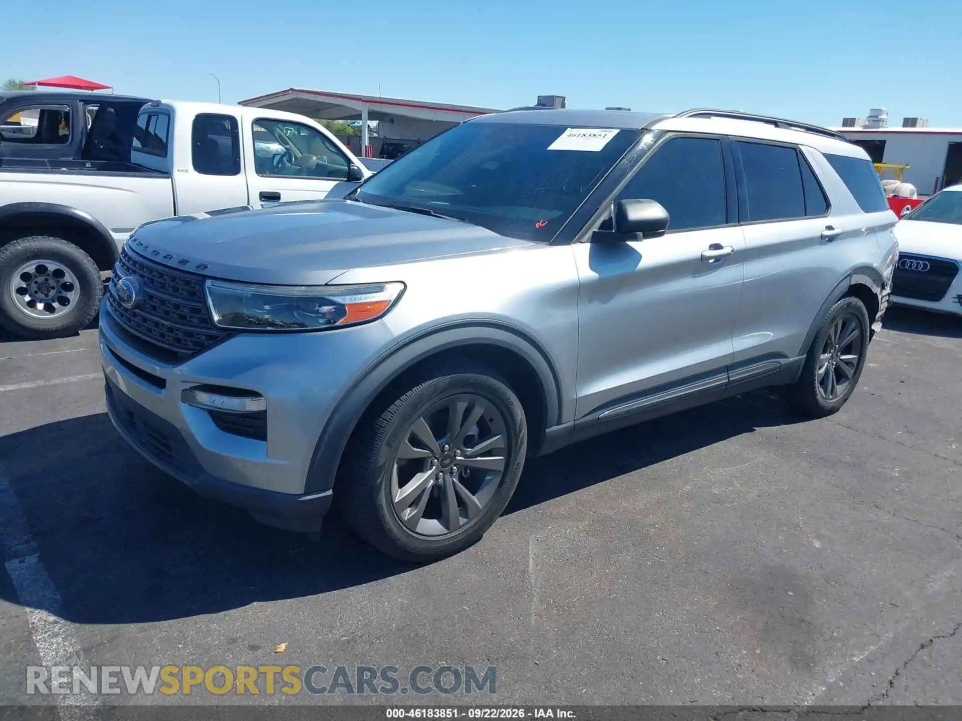 2 fotografías del automóvil dañado 1FMSK7DH4MGA72145 FORD EXPLORER 2021