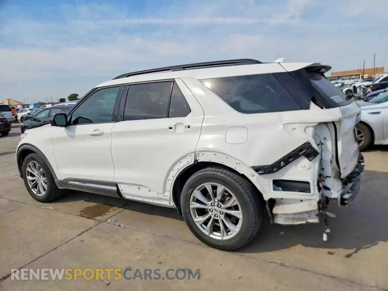2 Photograph of a damaged car 1FMSK7DH4MGB20811 FORD EXPLORER 2021