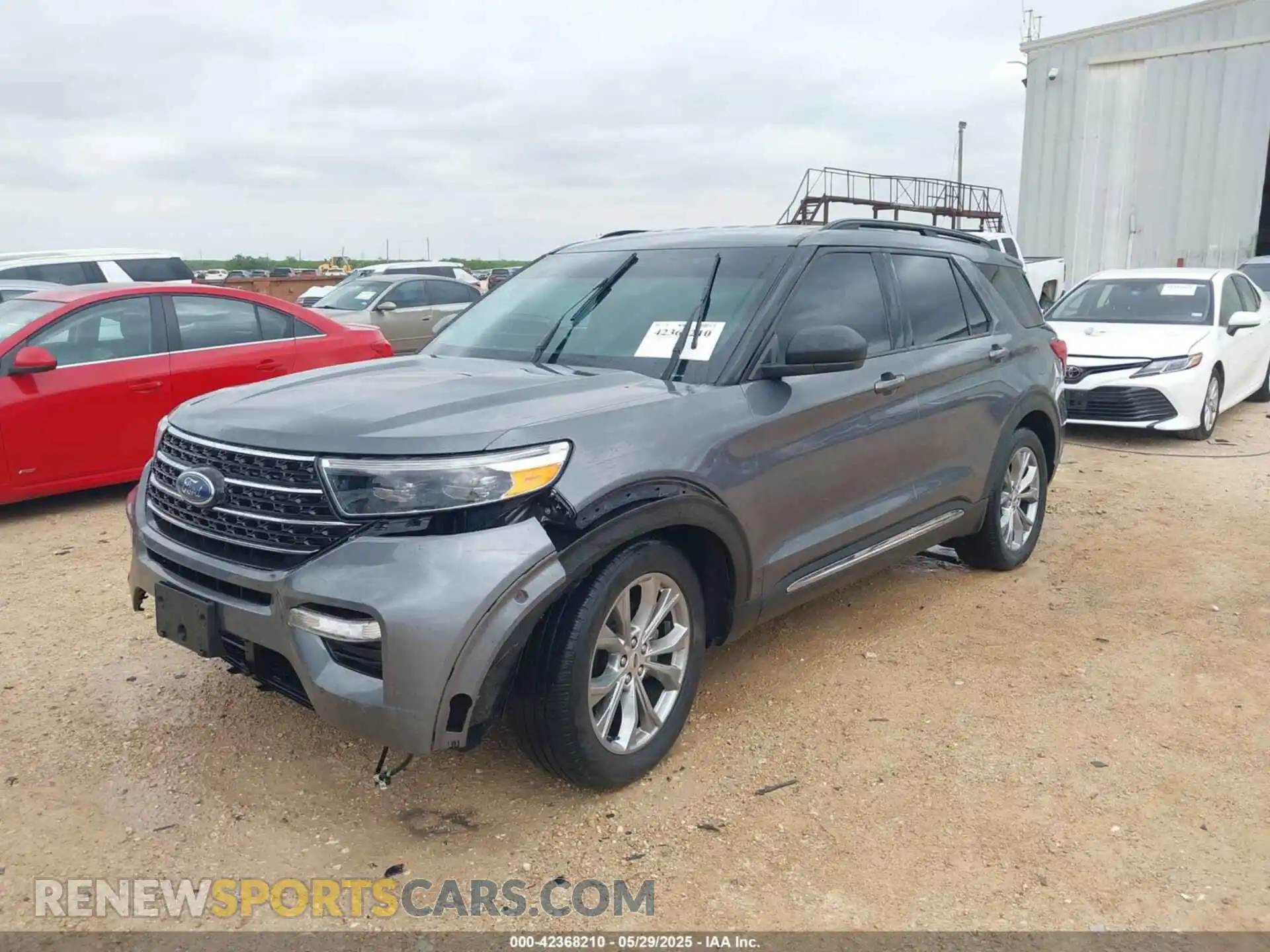 2 fotografías del automóvil dañado 1FMSK7DH4MGC09388 FORD EXPLORER 2021