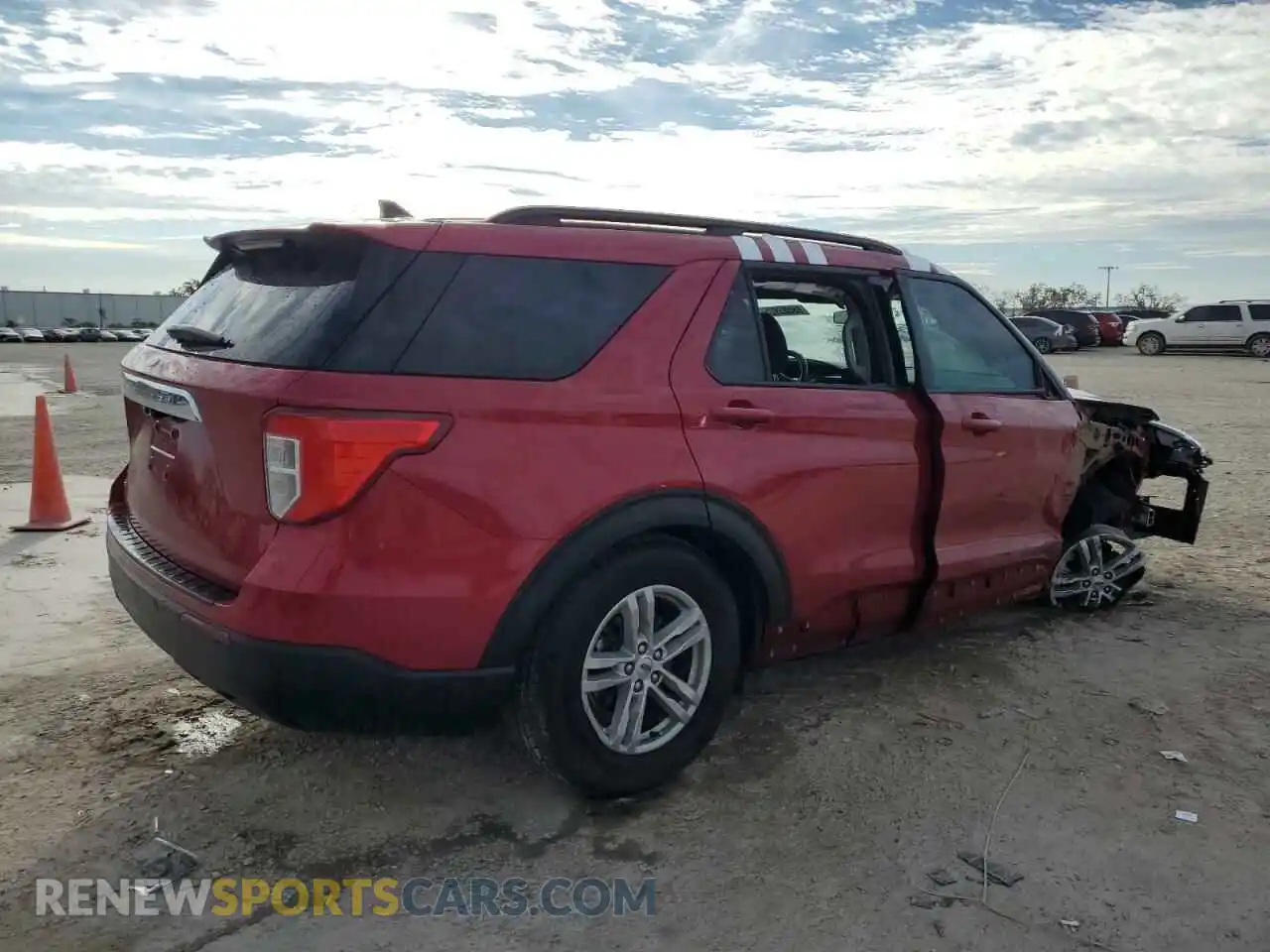 3 Photograph of a damaged car 1FMSK7DH4MGC40544 FORD EXPLORER 2021