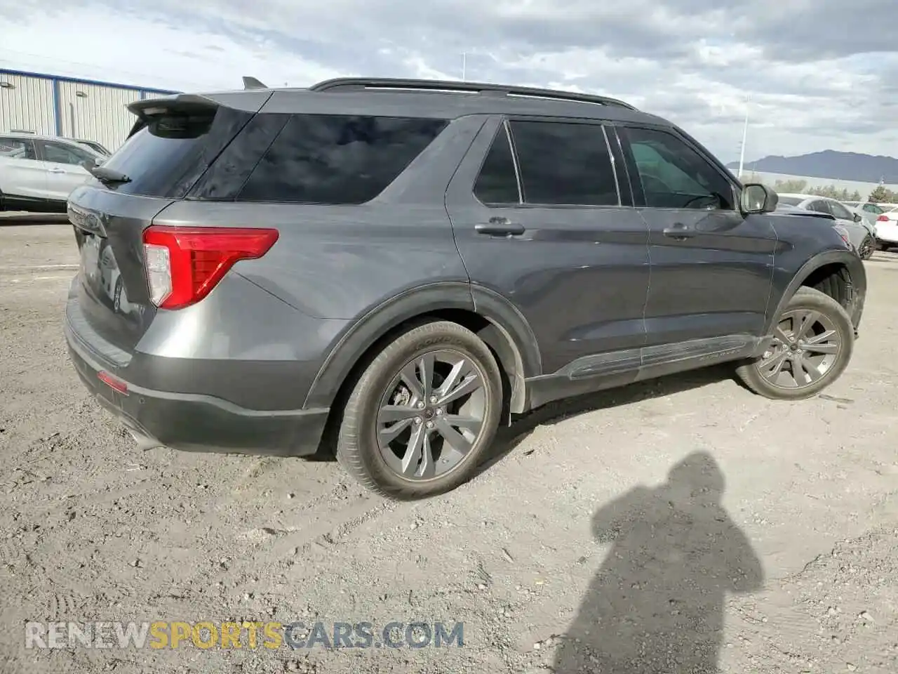 3 Photograph of a damaged car 1FMSK7DH5MGA16537 FORD EXPLORER 2021