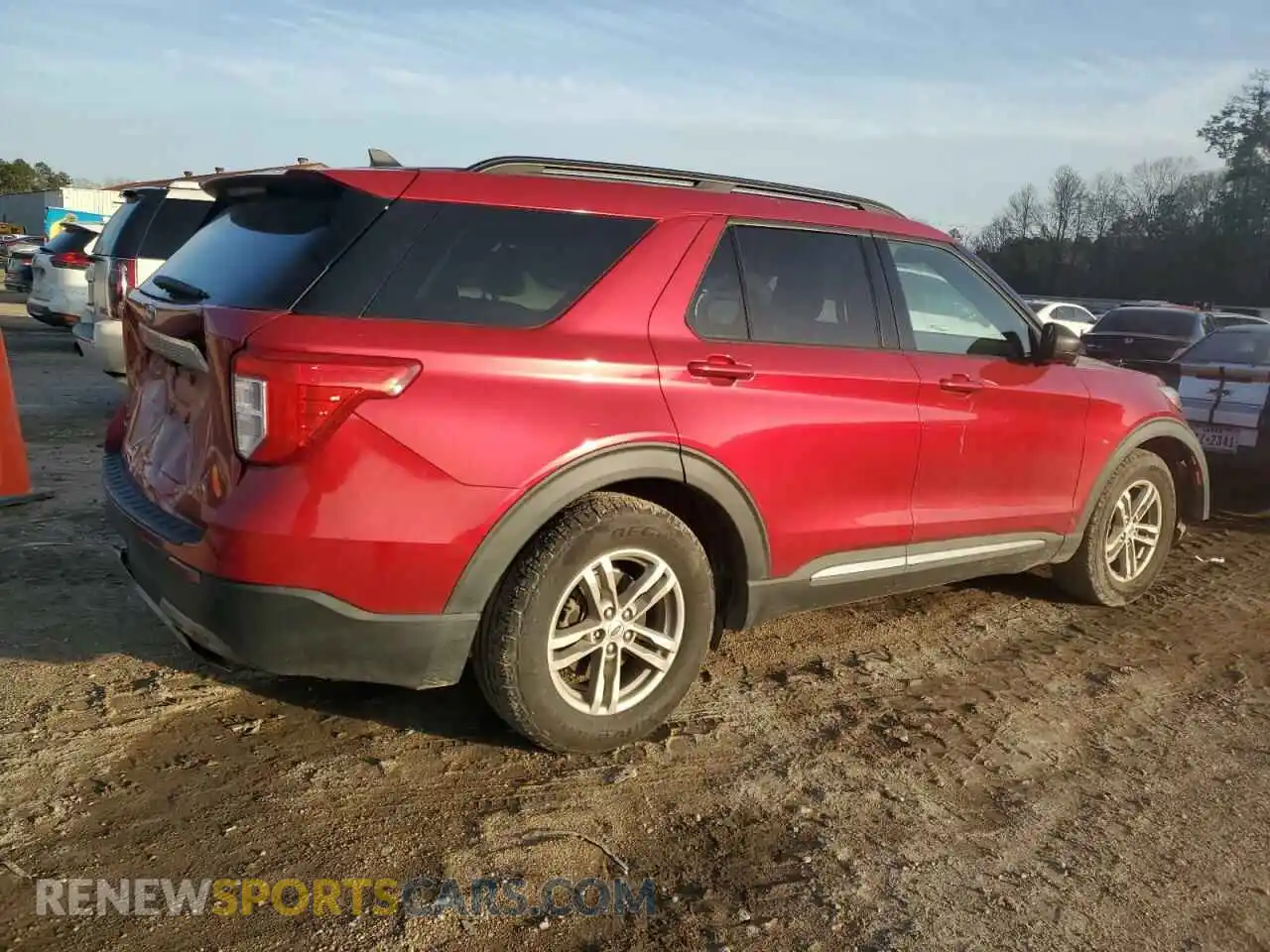 3 Photograph of a damaged car 1FMSK7DH5MGB28724 FORD EXPLORER 2021