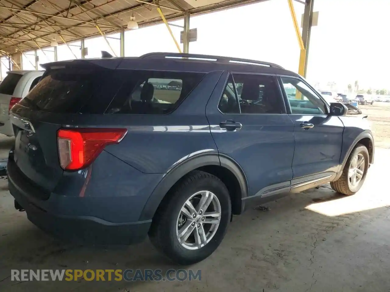 3 Photograph of a damaged car 1FMSK7DH5MGB71640 FORD EXPLORER 2021