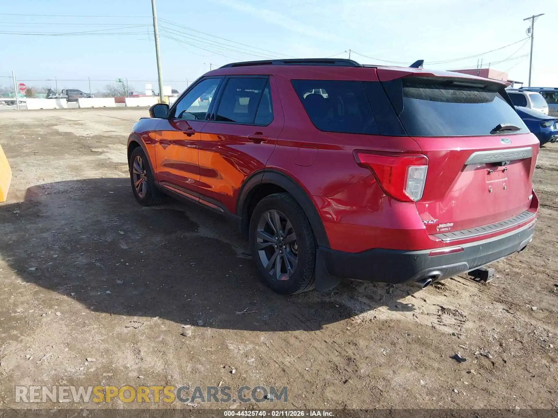 3 Photograph of a damaged car 1FMSK7DH5MGB92990 FORD EXPLORER 2021