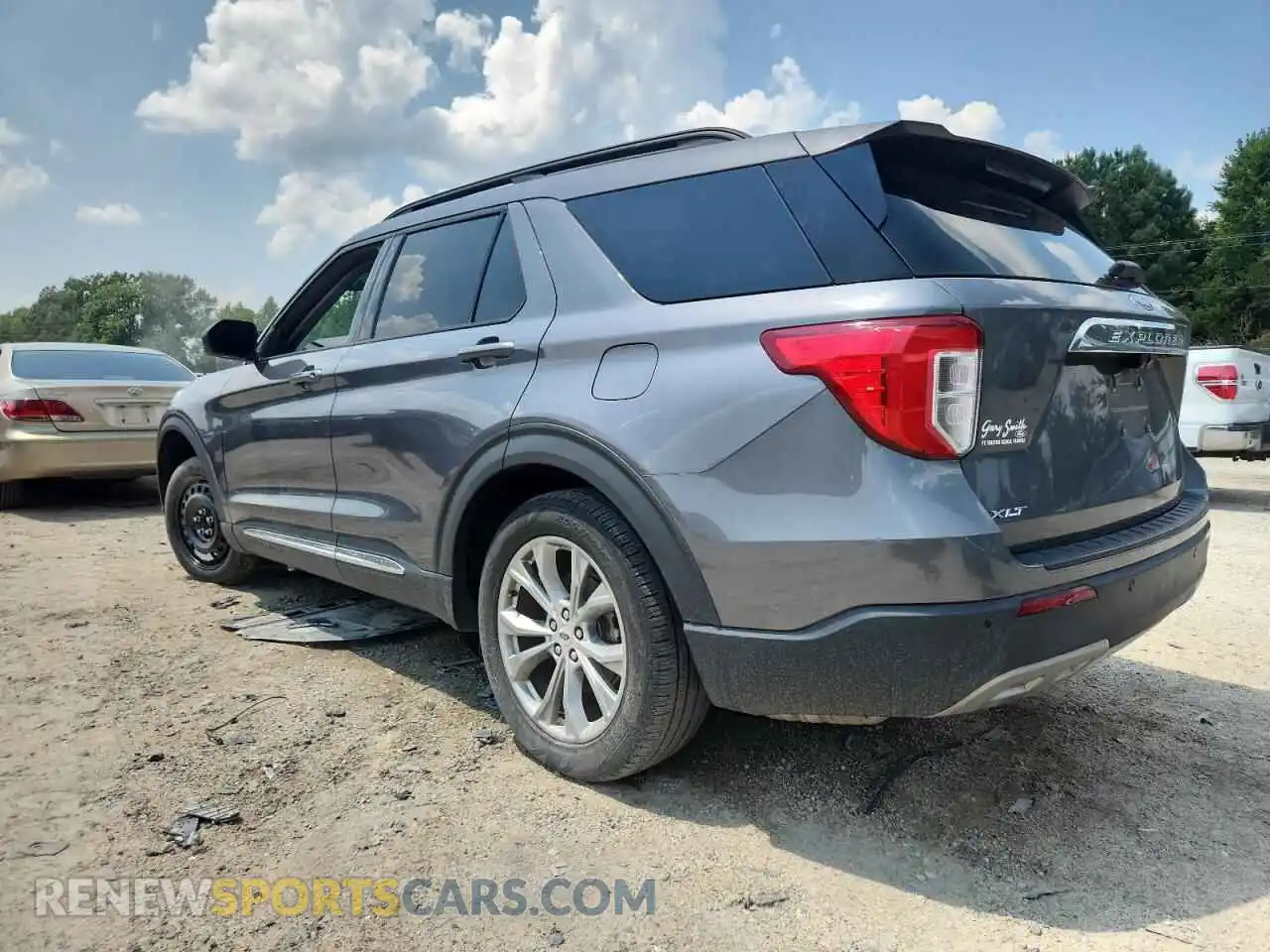 2 Photograph of a damaged car 1FMSK7DH5MGC10047 FORD EXPLORER 2021
