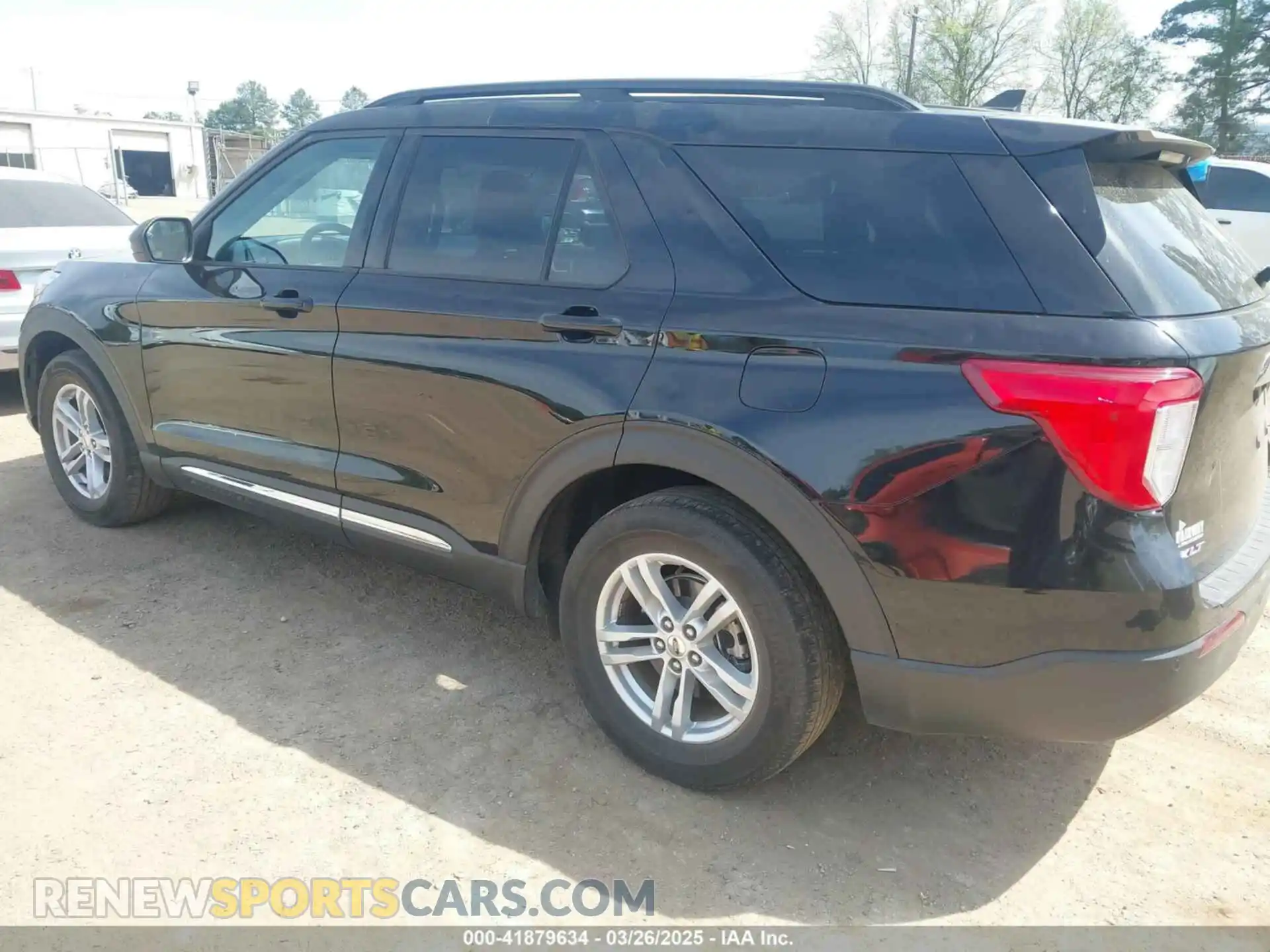 3 Photograph of a damaged car 1FMSK7DH6MGA52222 FORD EXPLORER 2021