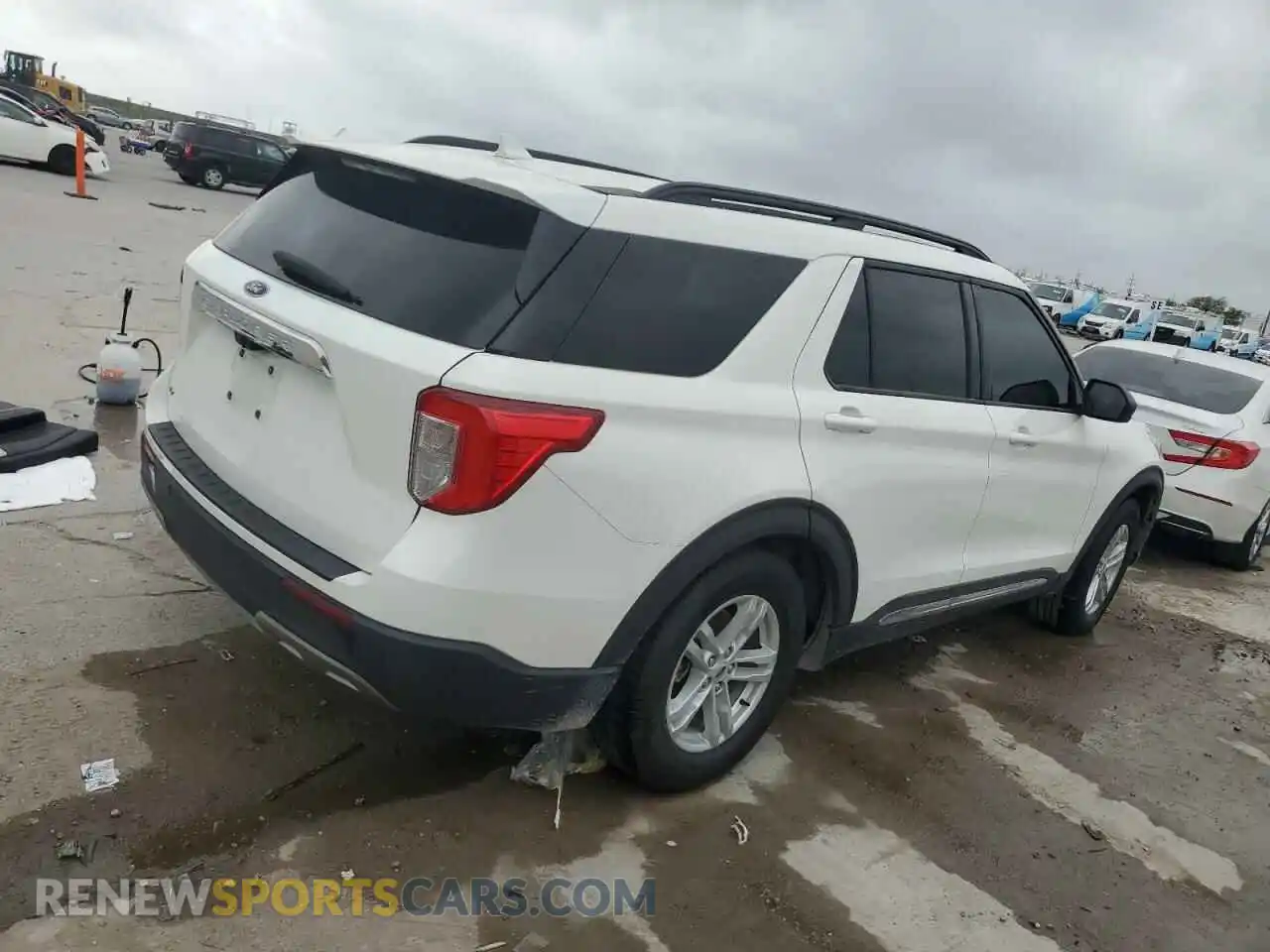 3 Photograph of a damaged car 1FMSK7DH7MGA62886 FORD EXPLORER 2021