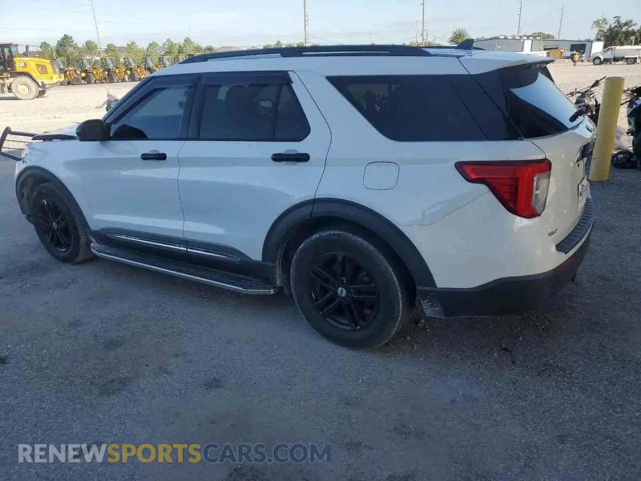 2 Photograph of a damaged car 1FMSK7DH7MGB11987 FORD EXPLORER 2021